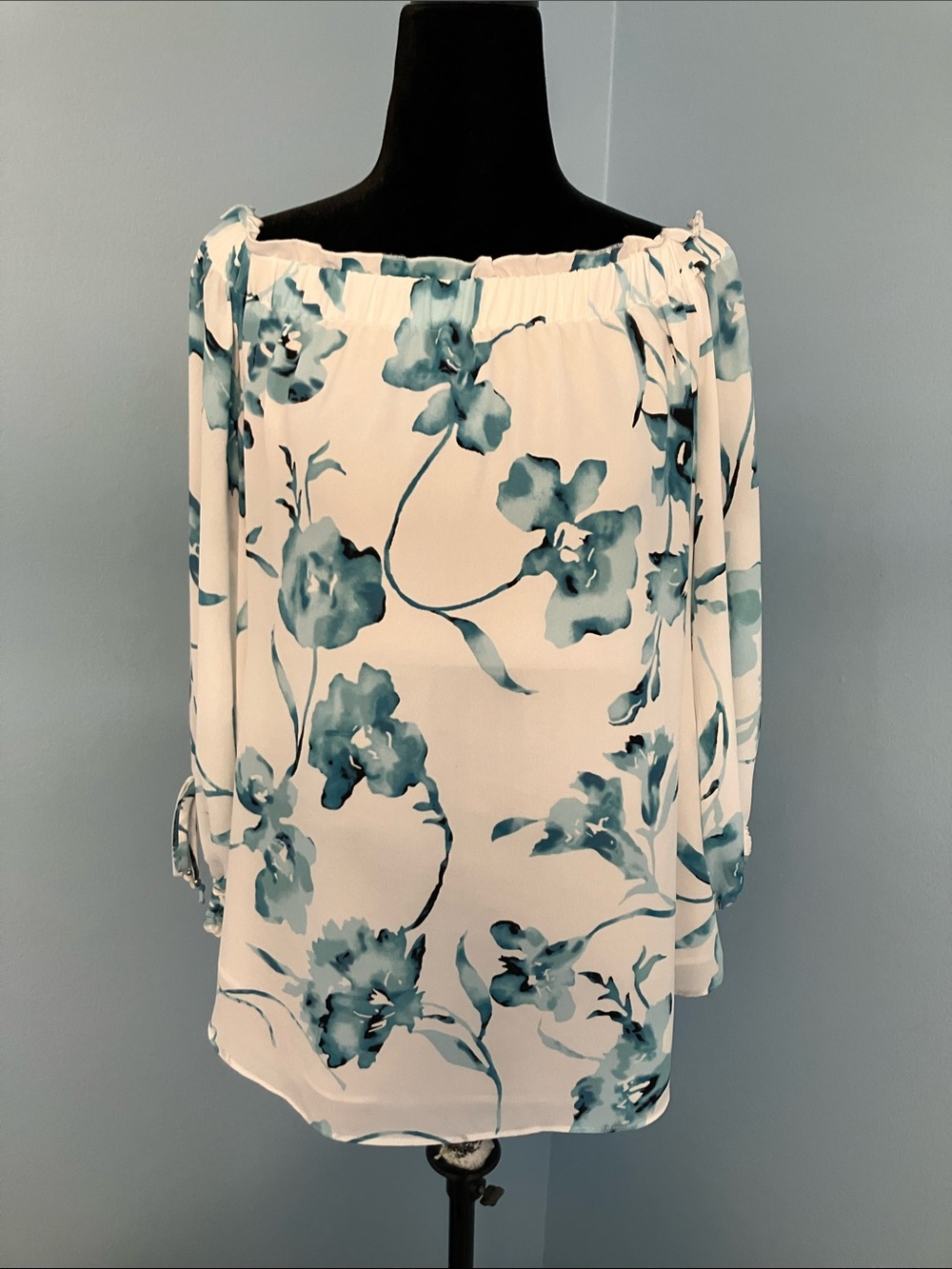 Off-Shoulder Floral Blouse in Teal and White